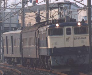 JR東日本 EF65形1000番台|50系客車 EF65 1015|スハフ42|マニ50形 回送