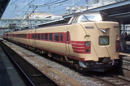 381系 - N's鉄道写真データベース